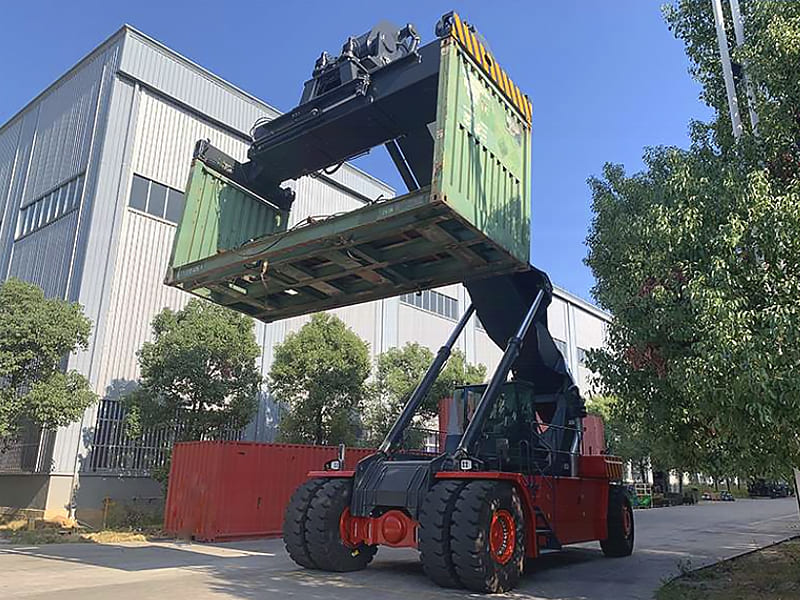 Port container reach stacker forklift, large tilt lifting hydraulic cylinder system for container handling at logistics yard